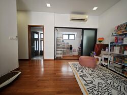 Fowlie Road (D15), Terrace #441446281